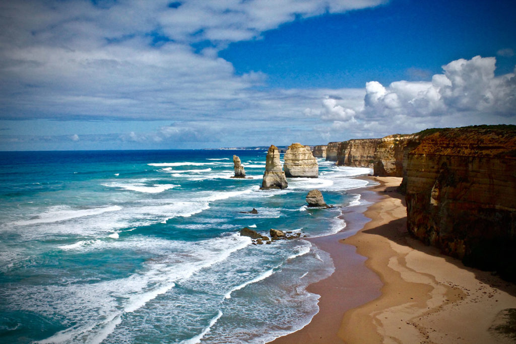 10 Awesome Australian Road Trips To Add To Your Bucket List