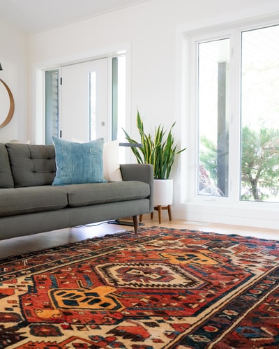 Names Worth Knowing In Bespoke Rugs, How To Choose A Quality Area Rug